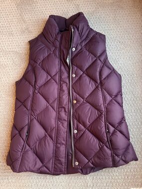 Eddie Bauer Quilted Goose Down Vest in Plum